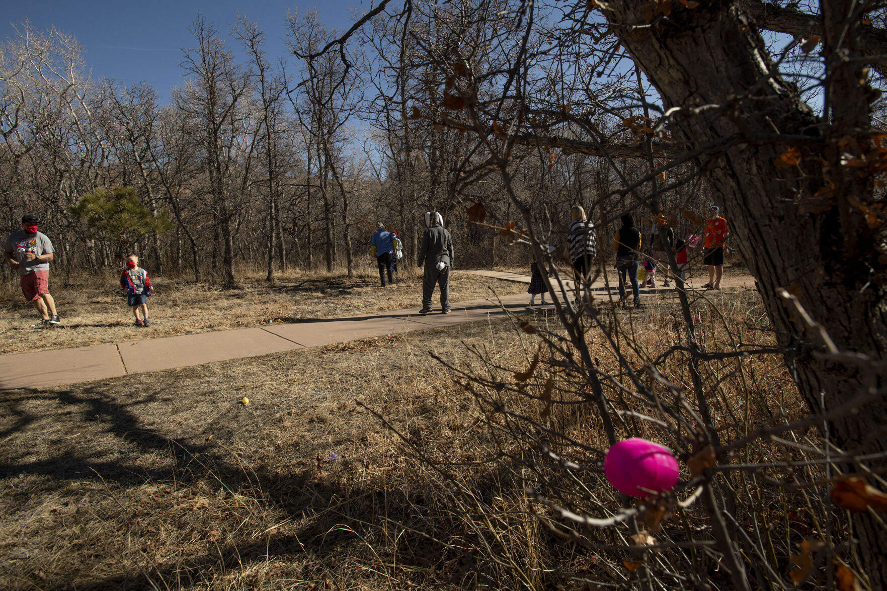 040421-news-easteregghunt 06.jpg